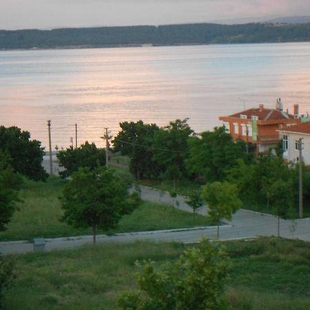 Irmak Family Pension & Apartments Eceabat Esterno foto